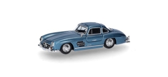 Herpa 430975-002 - H0 - Mercedes-Benz 300 SL Flügeltür - metallic hellblau